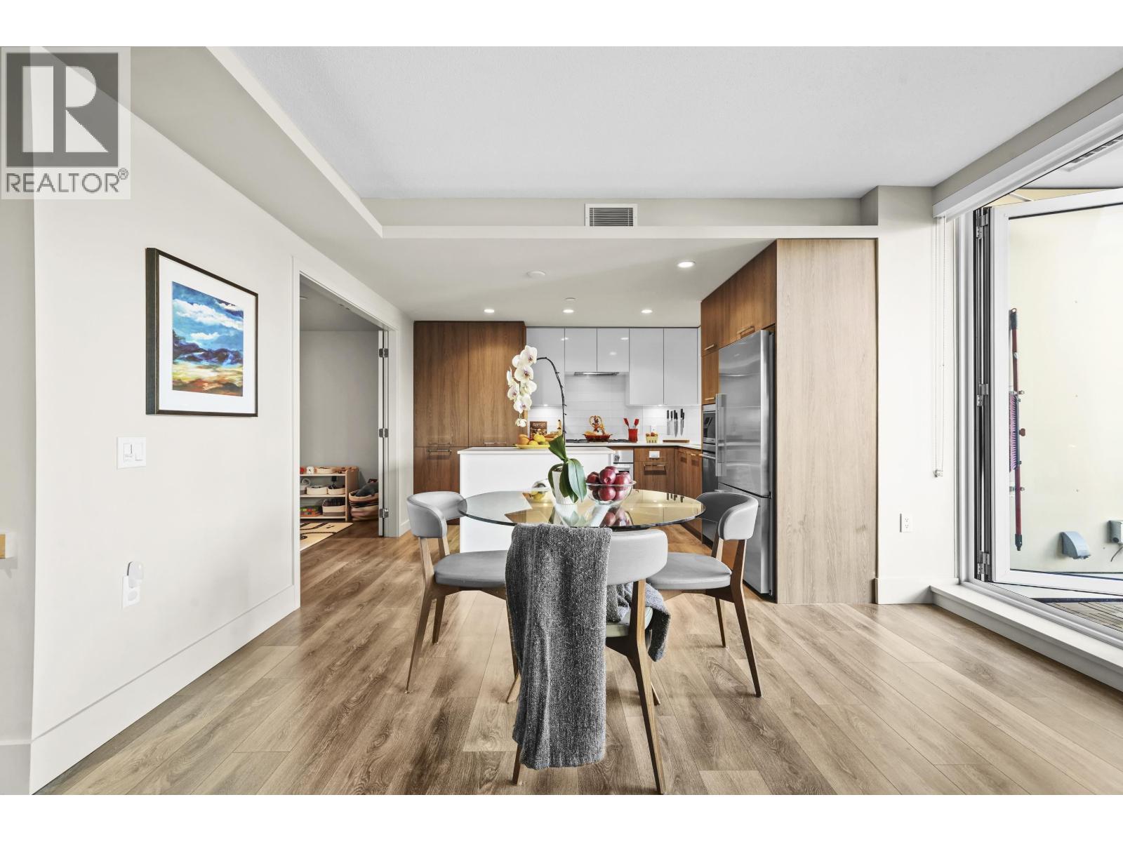 616 680 Seylynn Crescent, North Vancouver, British Columbia  V7J 0B5 - Photo 14 - R3062642