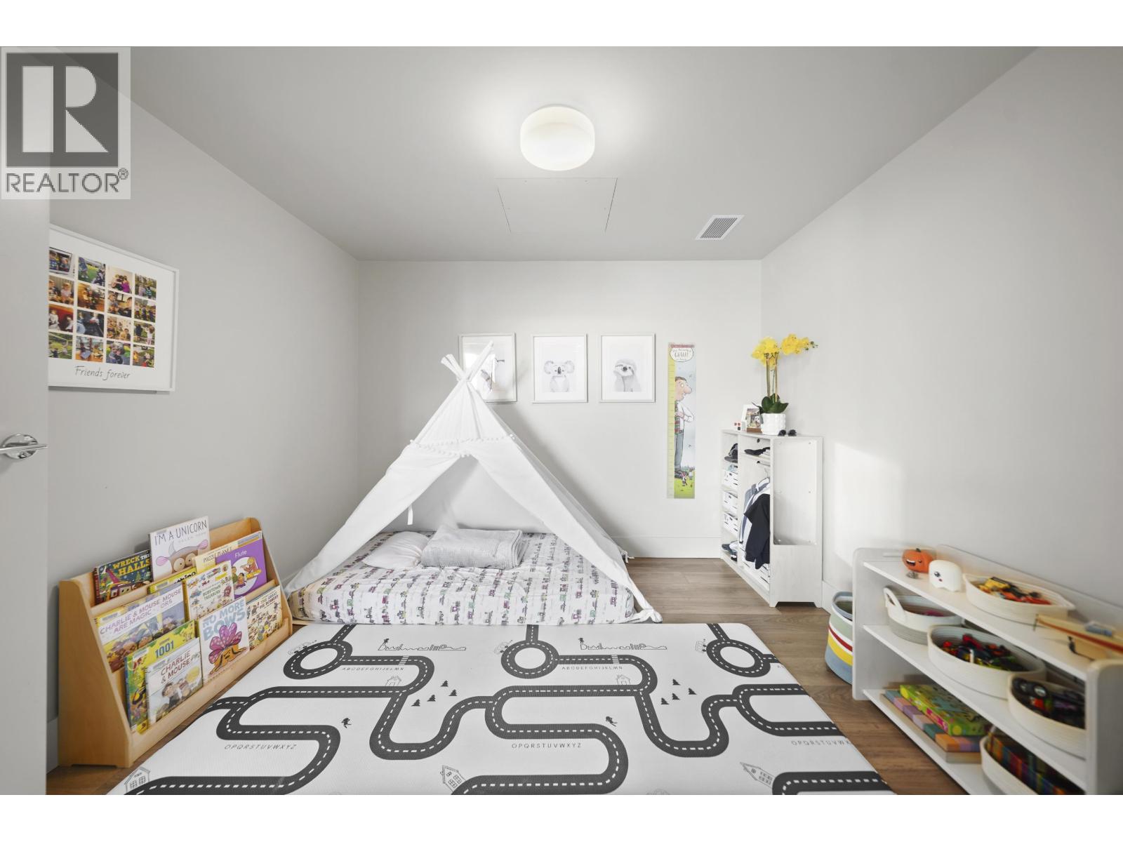 616 680 Seylynn Crescent, North Vancouver, British Columbia  V7J 0B5 - Photo 23 - R3062642