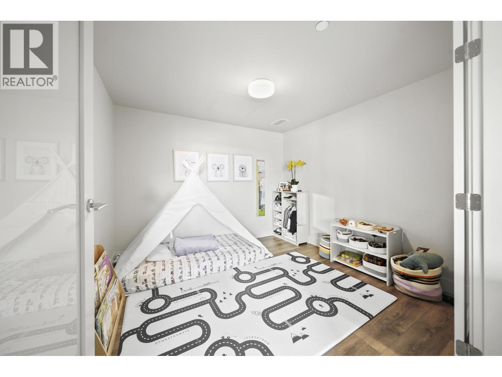 616 680 Seylynn Crescent, North Vancouver, British Columbia  V7J 0B5 - Photo 26 - R3062642