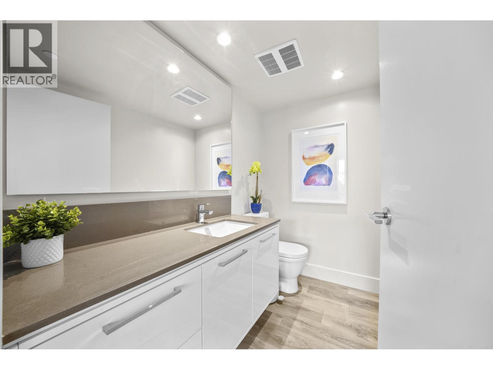 616 680 Seylynn Crescent, North Vancouver, British Columbia  V7J 0B5 - Photo 27 - R3062642