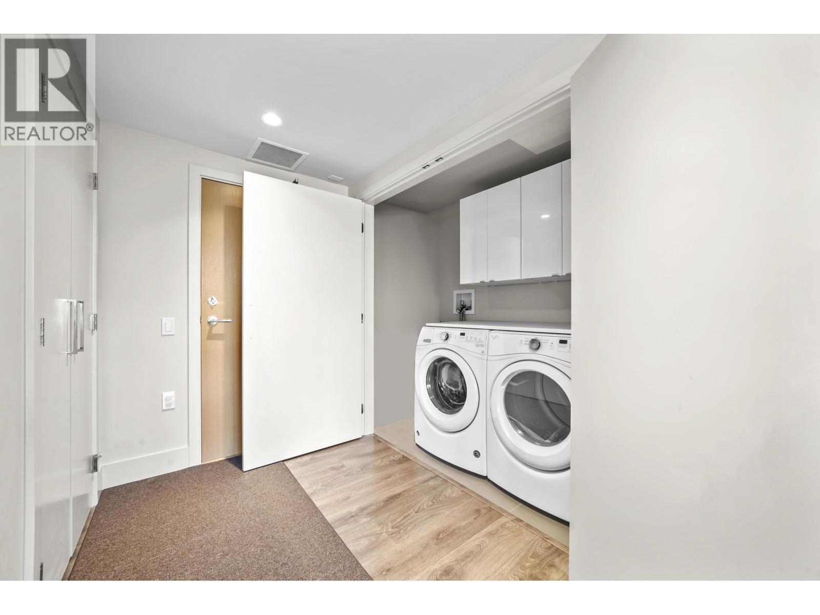 616 680 Seylynn Crescent, North Vancouver, British Columbia  V7J 0B5 - Photo 31 - R3062642