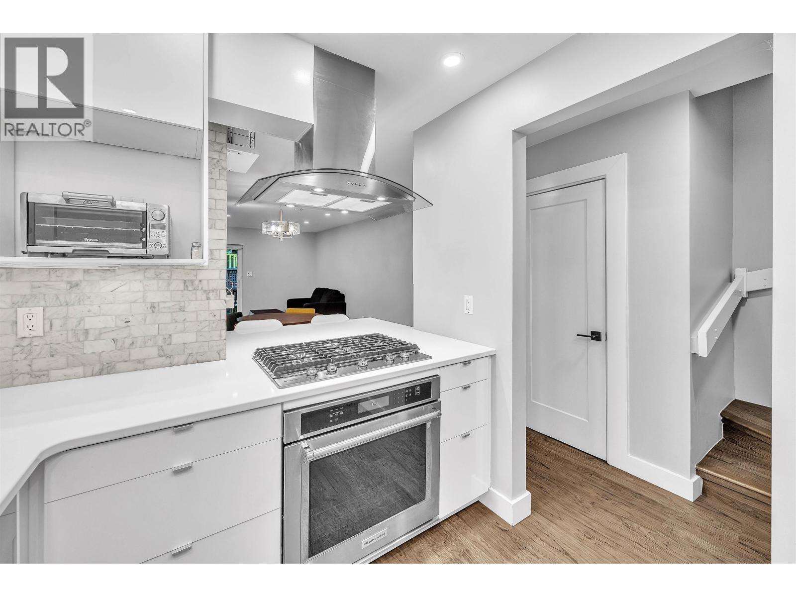 2433 W 6th Avenue, Vancouver, British Columbia  V6K 1W2 - Photo 10 - R3062664