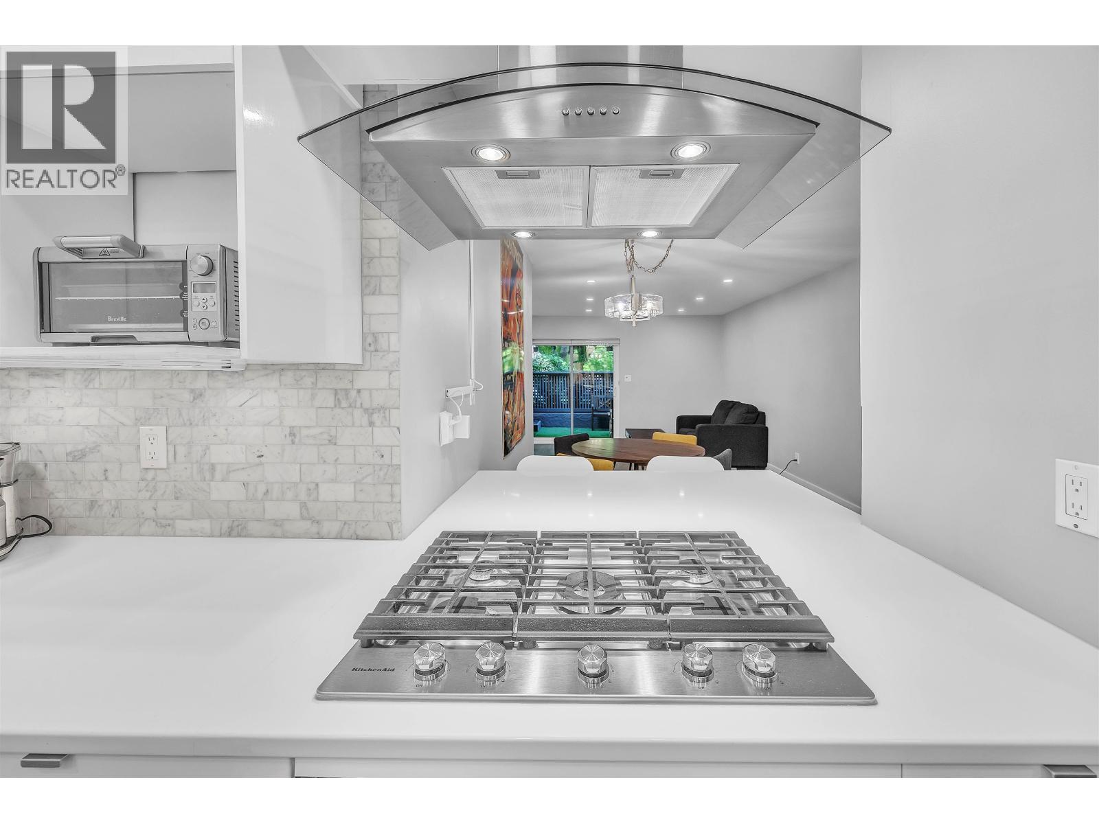 2433 W 6th Avenue, Vancouver, British Columbia  V6K 1W2 - Photo 11 - R3062664