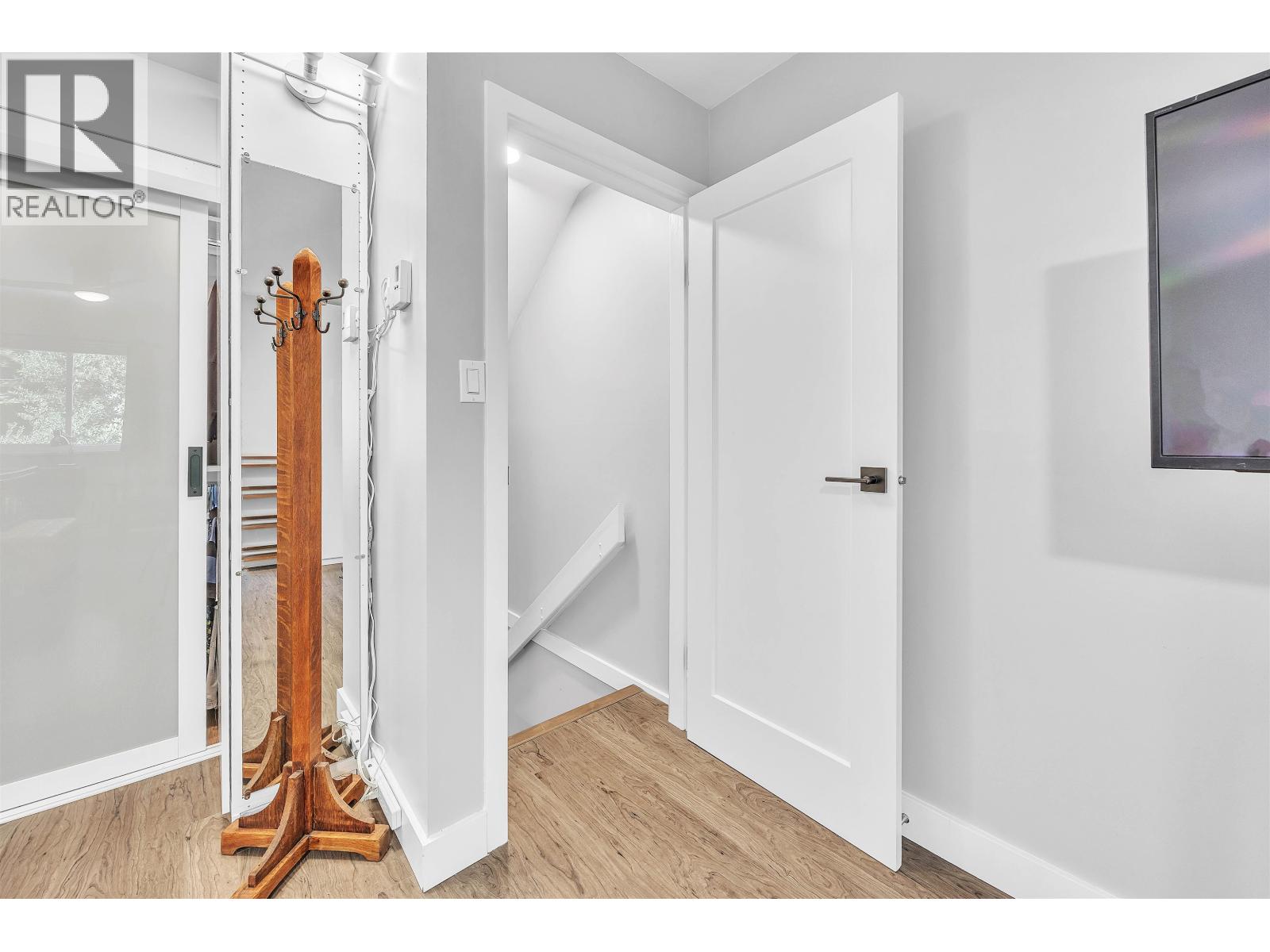 2433 W 6th Avenue, Vancouver, British Columbia  V6K 1W2 - Photo 23 - R3062664