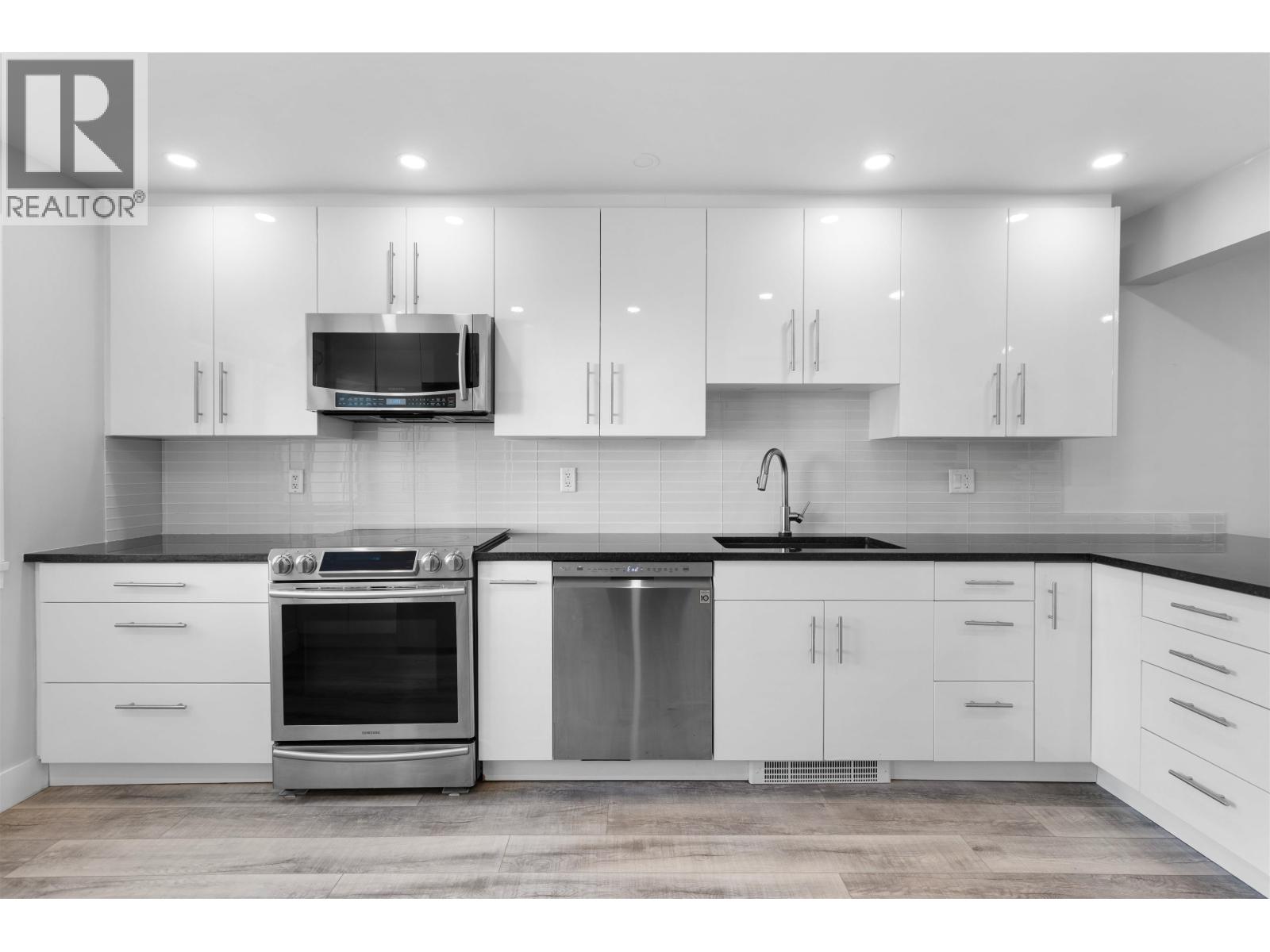 28 10840 Springmont Drive, Richmond, British Columbia  V7E 3S5 - Photo 12 - R3062691