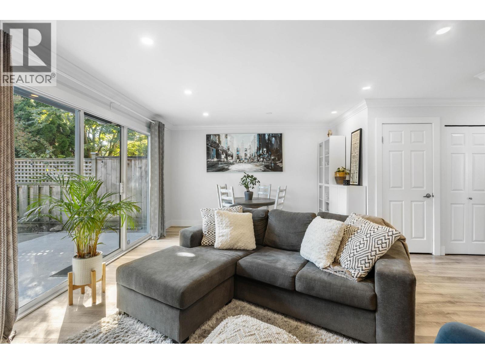 28 10840 Springmont Drive, Richmond, British Columbia  V7E 3S5 - Photo 6 - R3062691