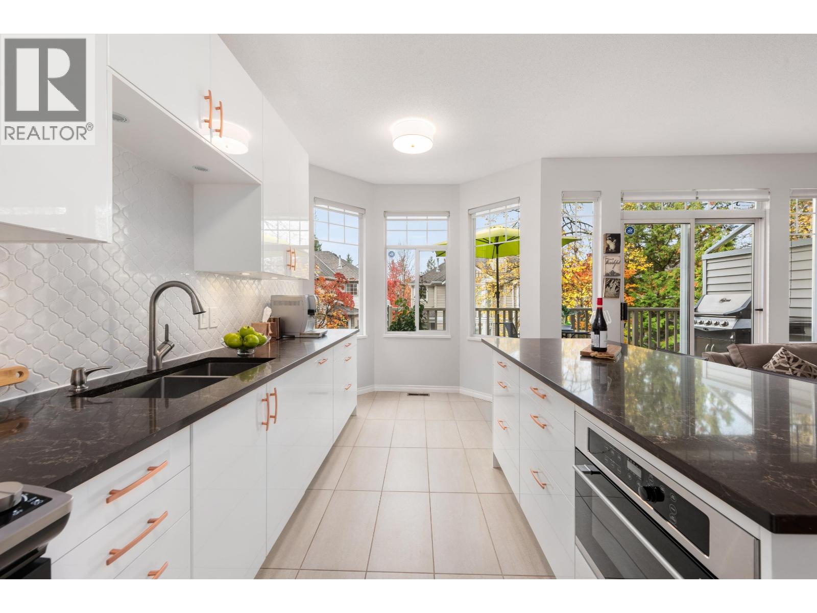 37 7500 Cumberland Street, Burnaby, British Columbia  V3N 4Z9 - Photo 11 - R3062692