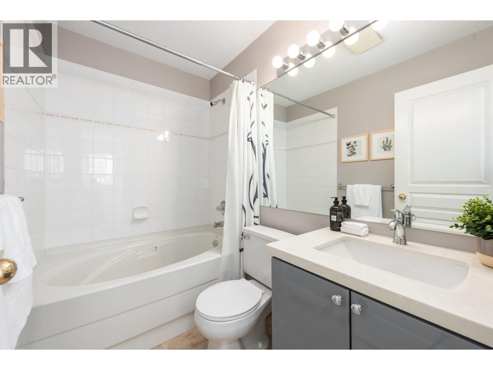 37 7500 Cumberland Street, Burnaby, British Columbia  V3N 4Z9 - Photo 19 - R3062692