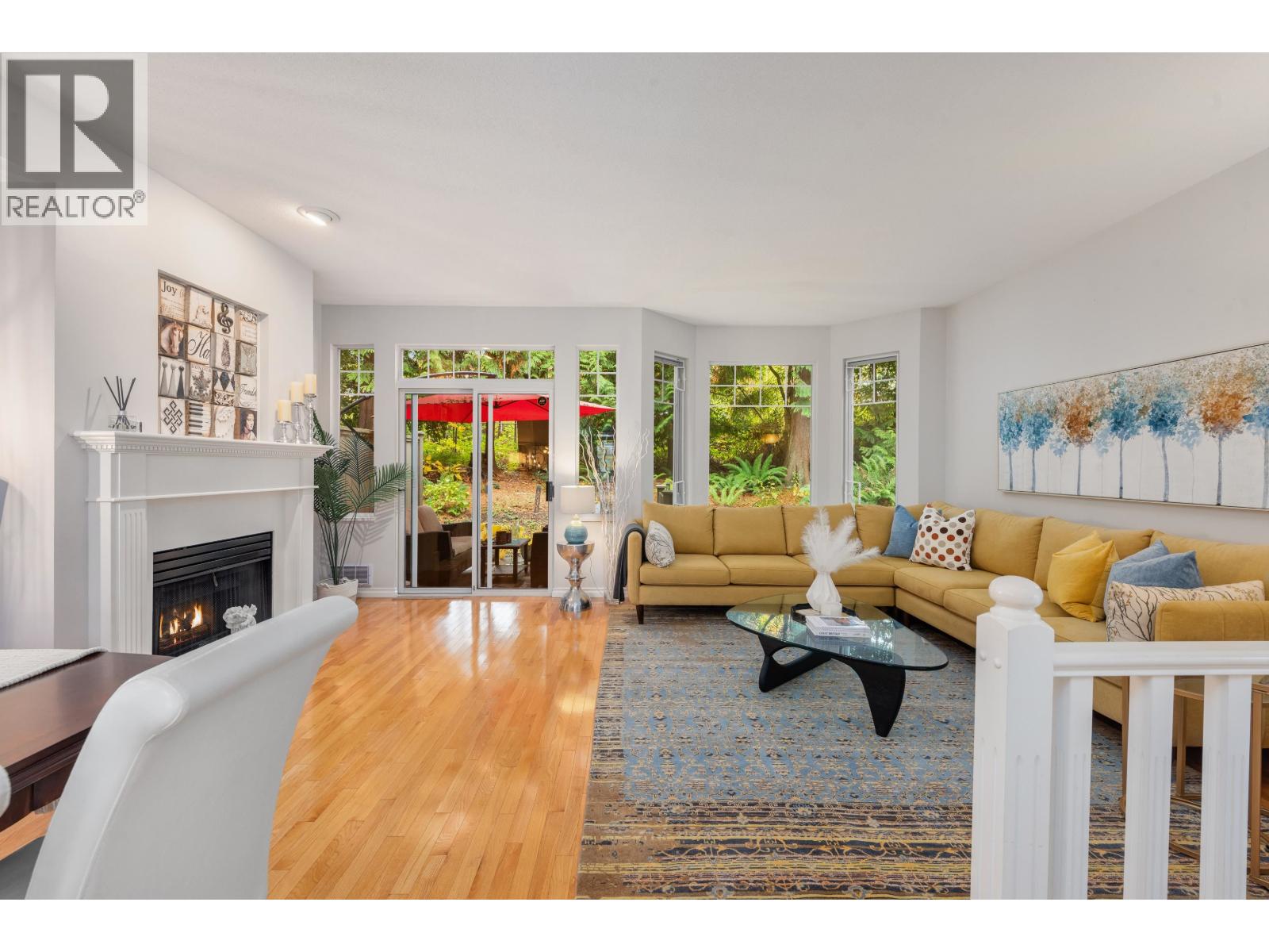 37 7500 Cumberland Street, Burnaby, British Columbia  V3N 4Z9 - Photo 2 - R3062692