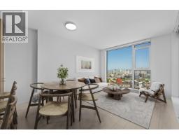 1812 285 E 10TH AVENUE, Vancouver, British Columbia