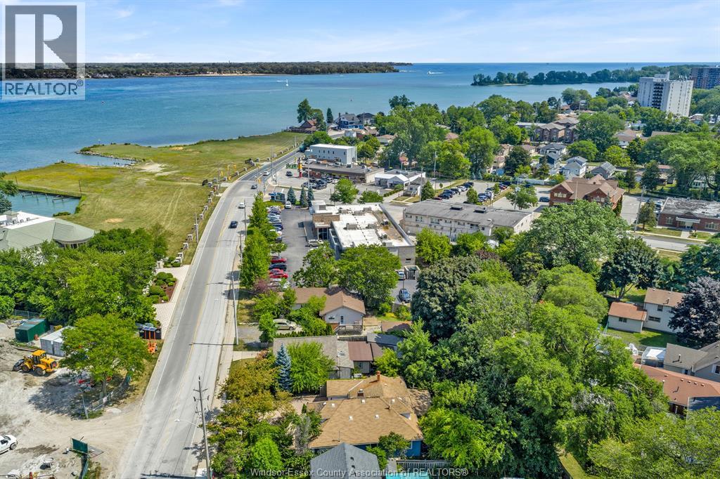 7785 Riverside Drive East, Windsor, Ontario  N8S 1E1 - Photo 5 - 25027405