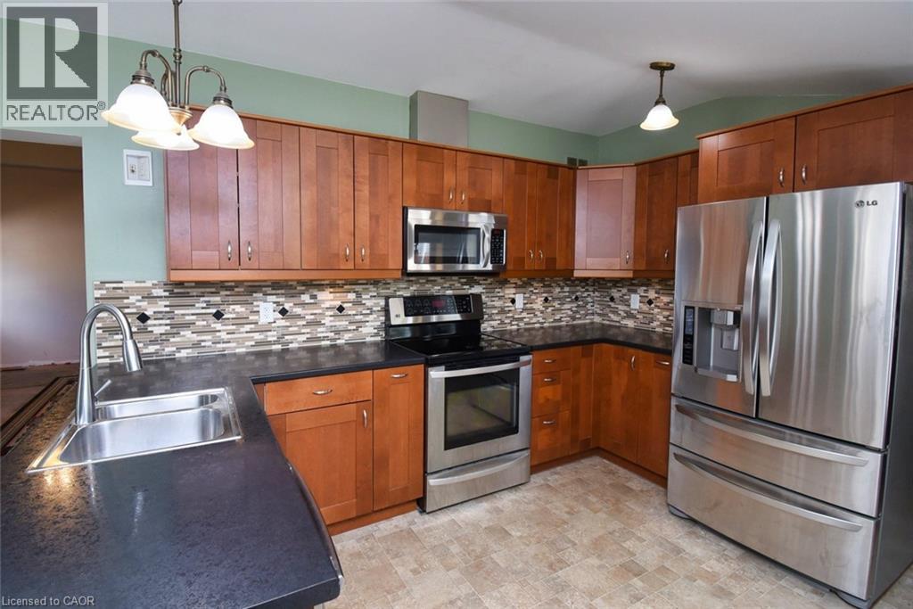 139 Chestnut Avenue, Brantford, Ontario  N3T 4C8 - Photo 6 - 40766009