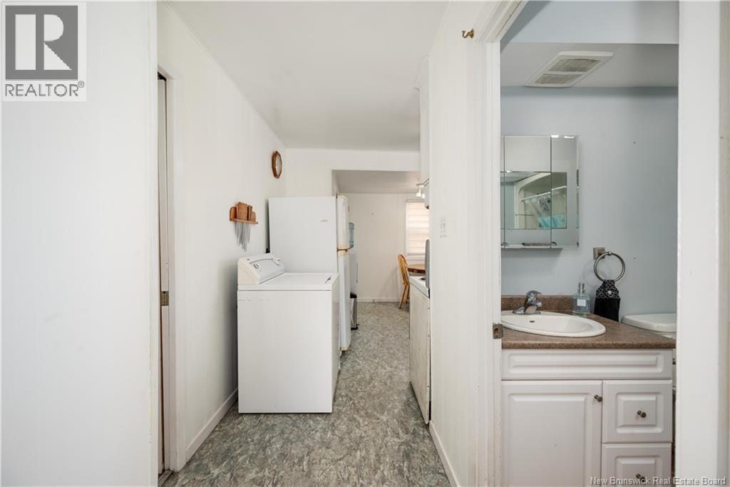 29 Copp Street, Dieppe, New Brunswick  E1A 2G9 - Photo 11 - NB128922