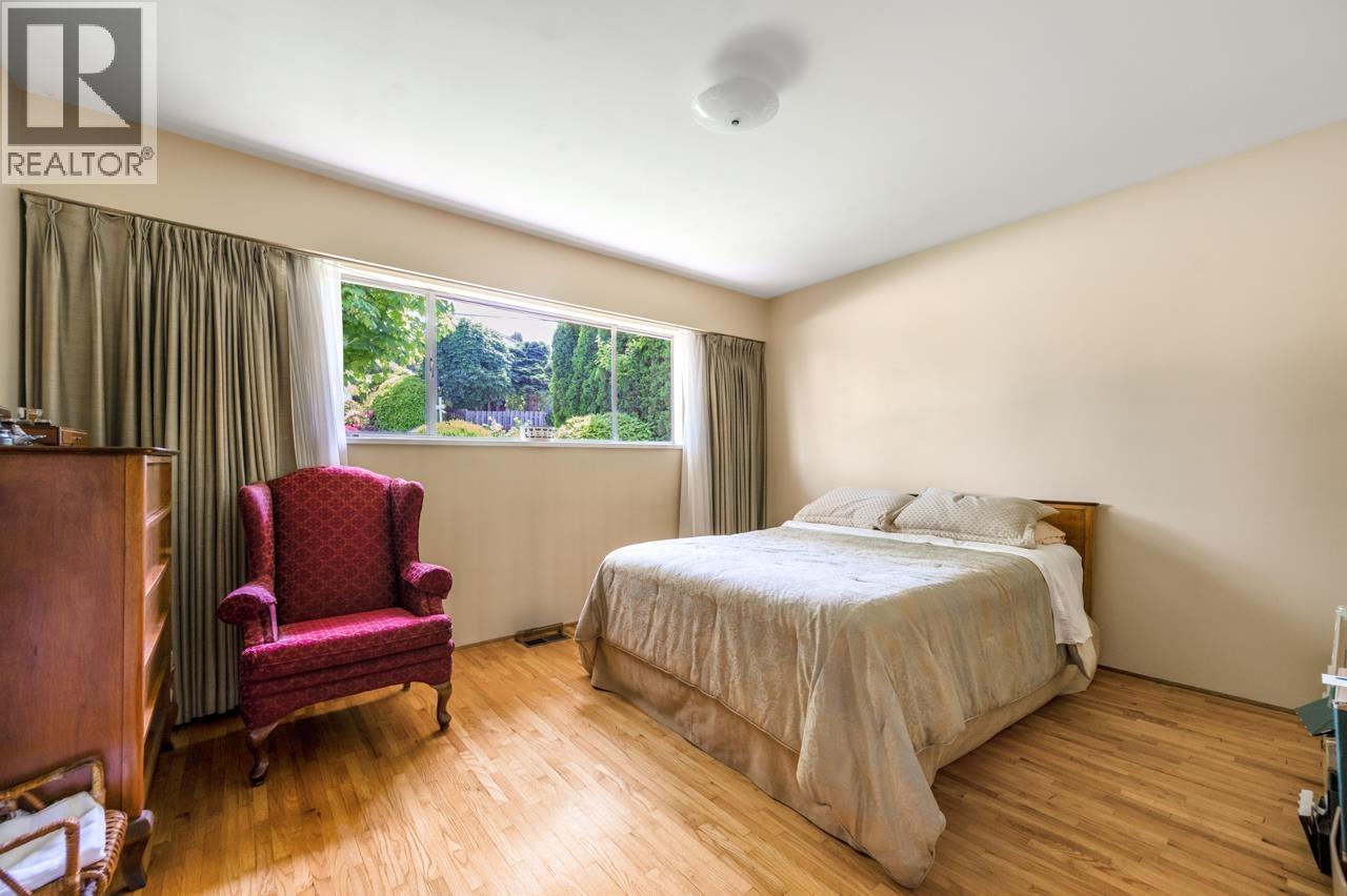 4971 Buxton Street, Burnaby, British Columbia  V5H 1J4 - Photo 17 - R3062687