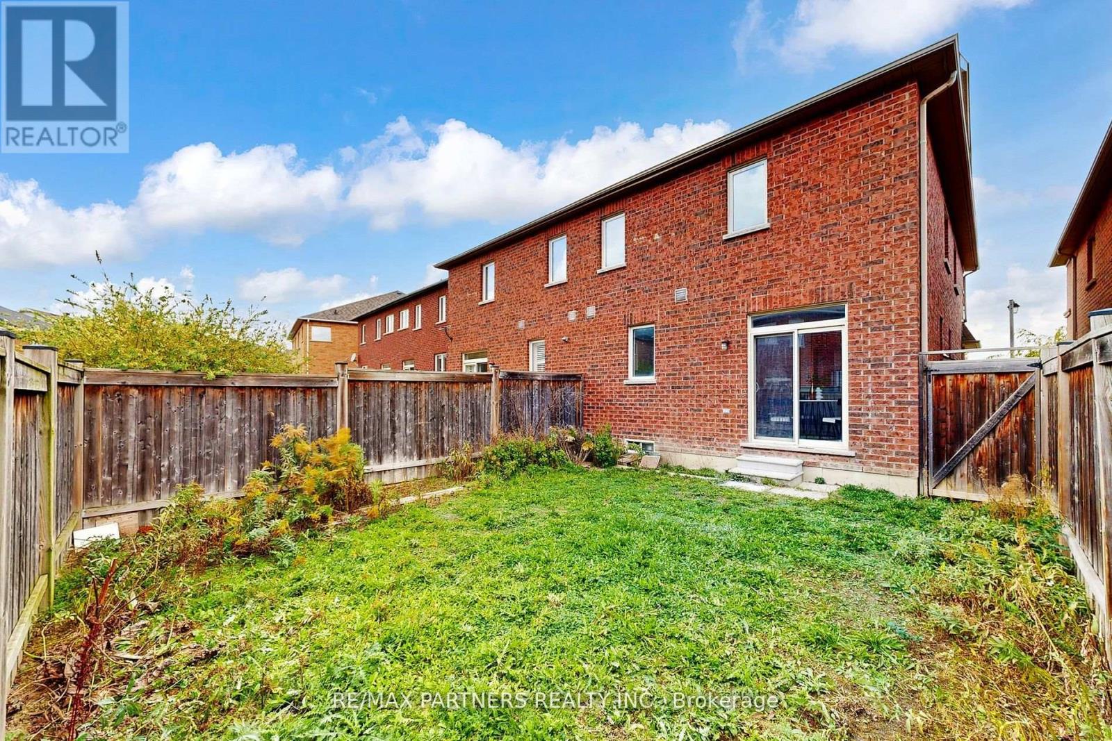 29 Robert Osprey Drive, Markham, Ontario  L6C 0K9 - Photo 30 - N12486127