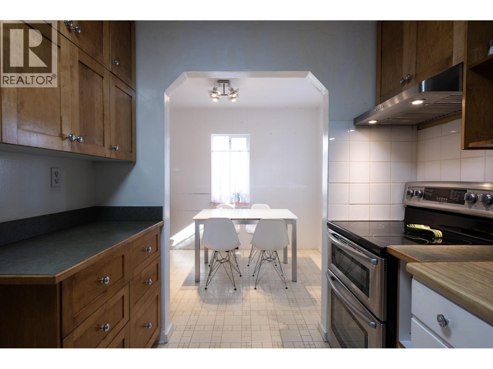 1512 Seventh Avenue, New Westminster, British Columbia  V3M 2K3 - Photo 6 - R3062694