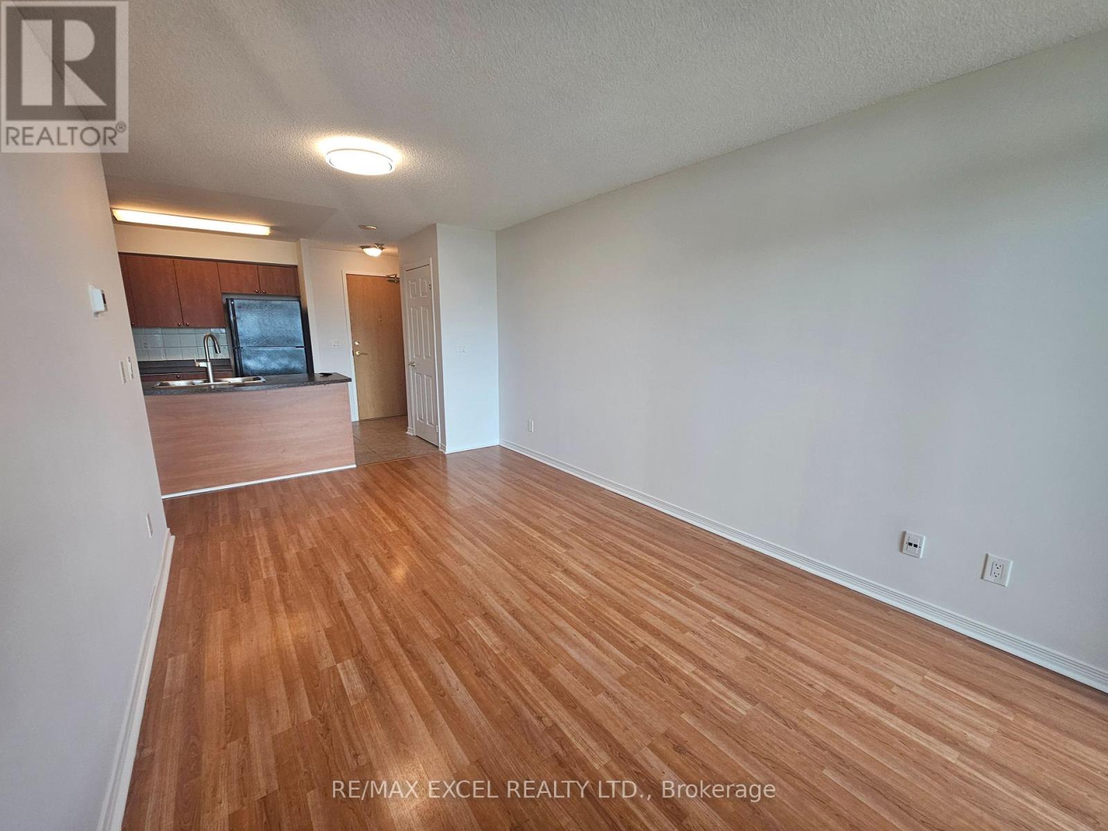606 - 5500 Yonge Street, Toronto, Ontario  M2N 7L1 - Photo 5 - C12429127
