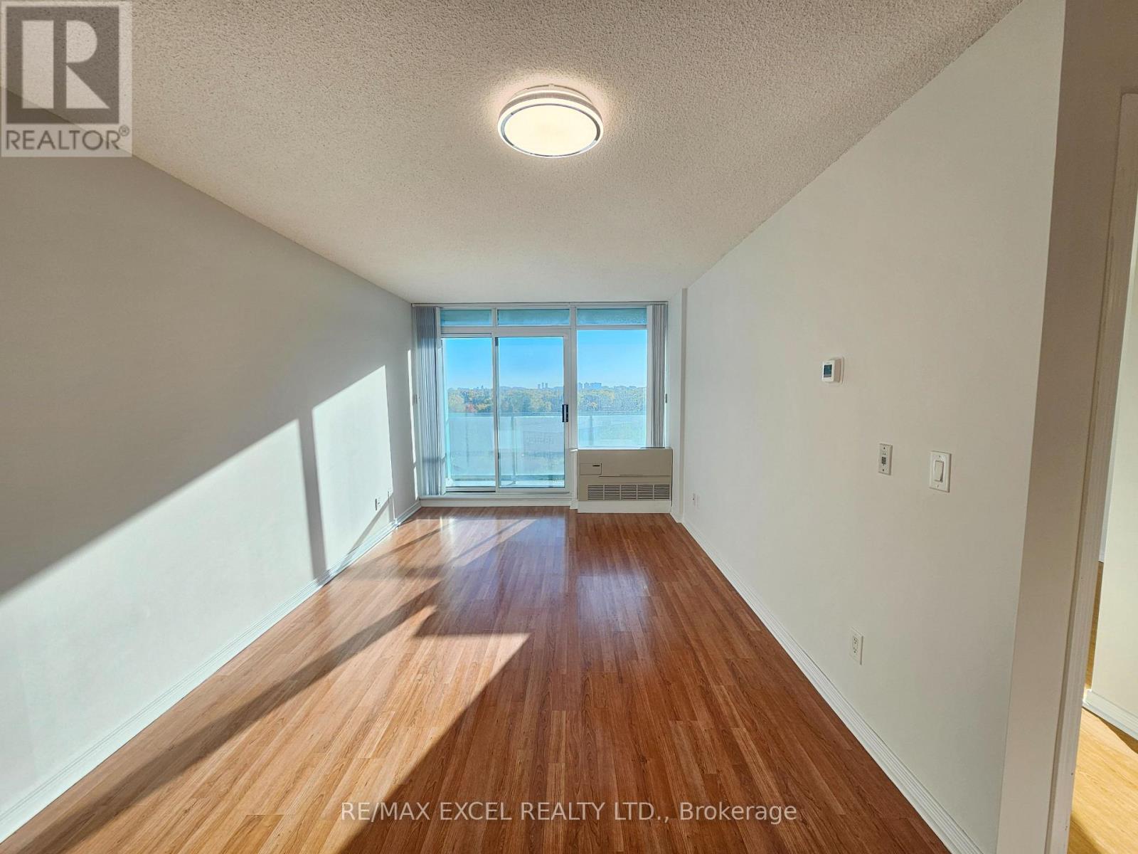 606 - 5500 Yonge Street, Toronto, Ontario  M2N 7L1 - Photo 4 - C12429127