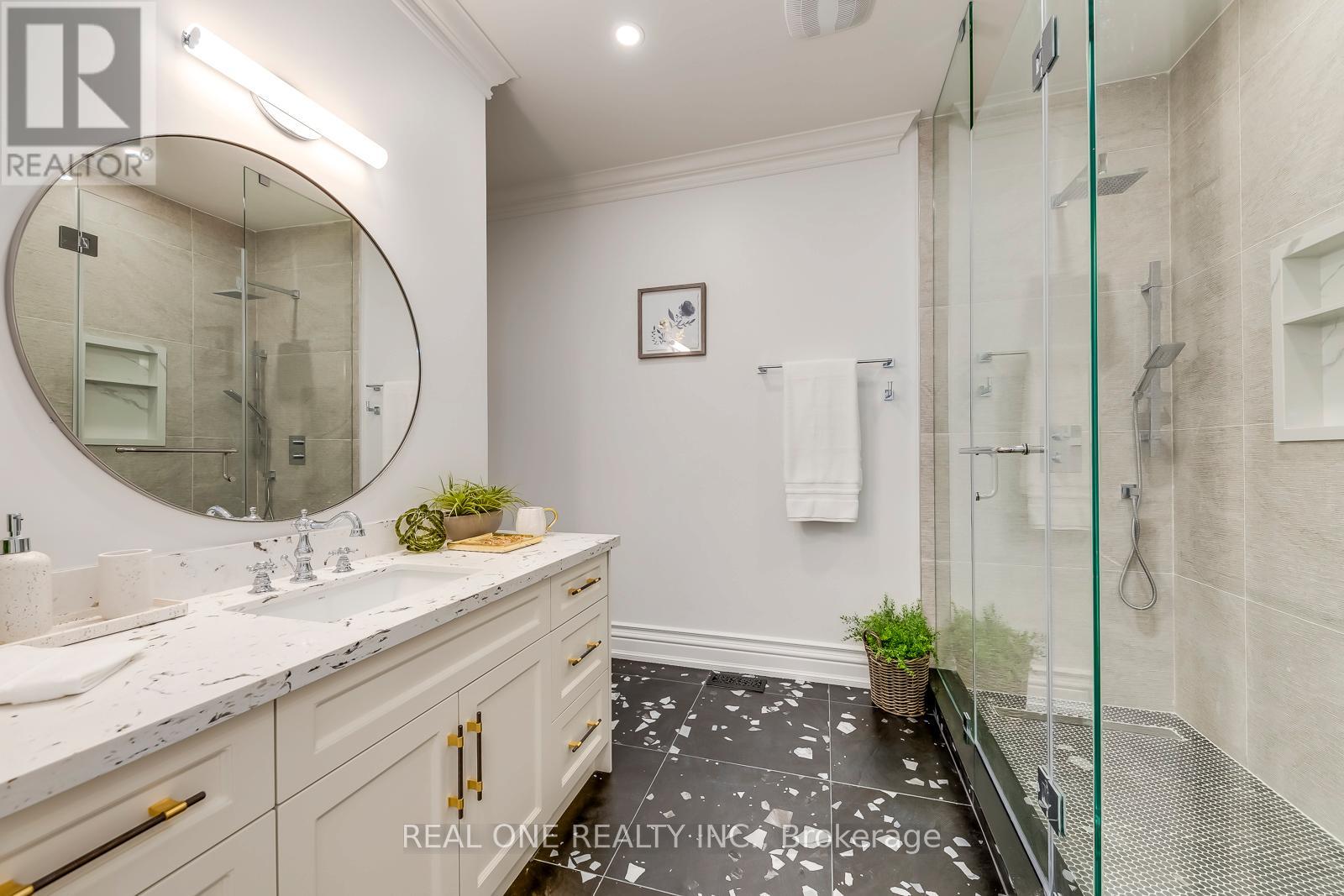 431 Fourth Line, Oakville, Ontario  L6L 5A5 - Photo 19 - W12481768