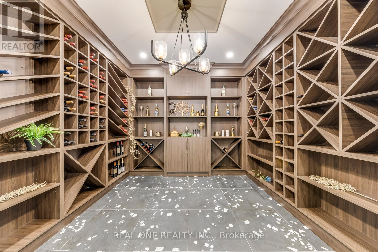 431 Fourth Line, Oakville, Ontario  L6L 5A5 - Photo 28 - W12481768