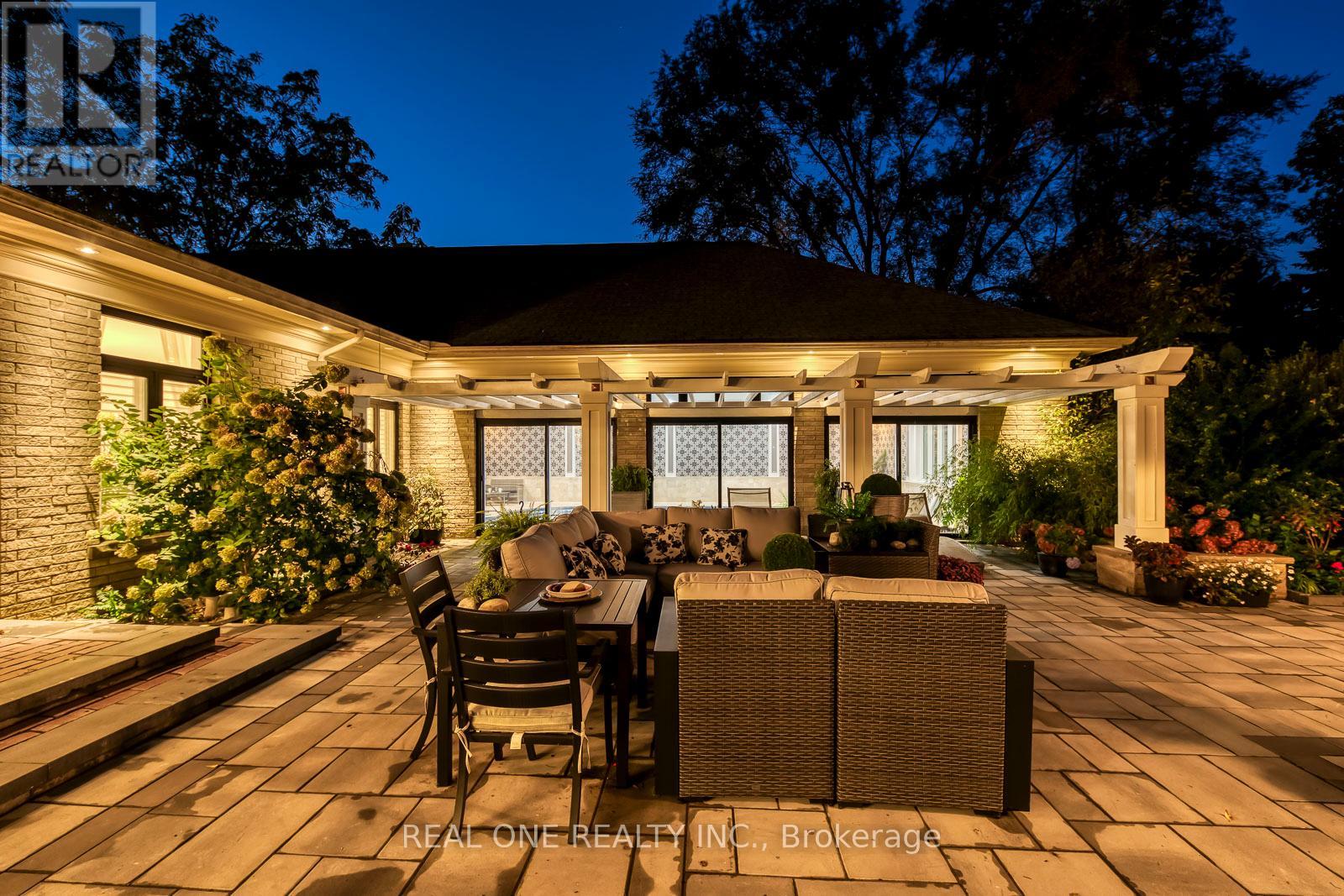 431 Fourth Line, Oakville, Ontario  L6L 5A5 - Photo 36 - W12481768