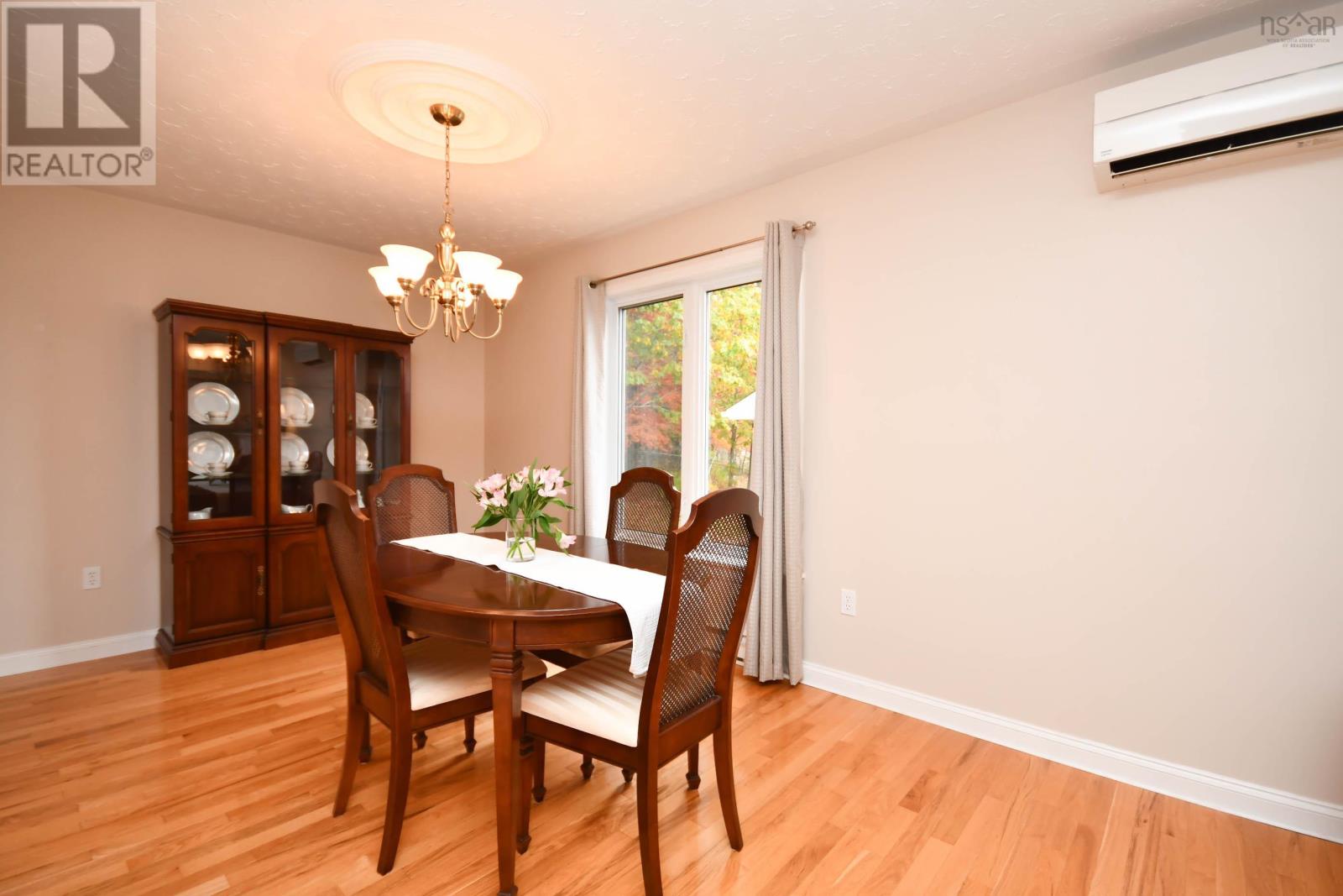 70 Portland Estates Boulevard, Dartmouth, Nova Scotia  B2W 6E5 - Photo 4 - 202526286