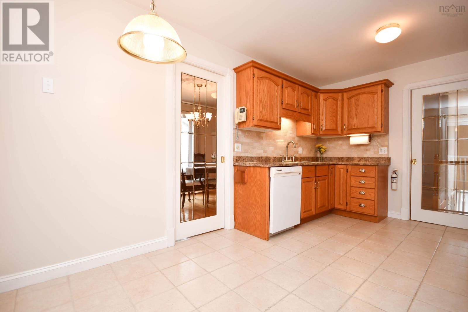 70 Portland Estates Boulevard, Dartmouth, Nova Scotia  B2W 6E5 - Photo 8 - 202526286