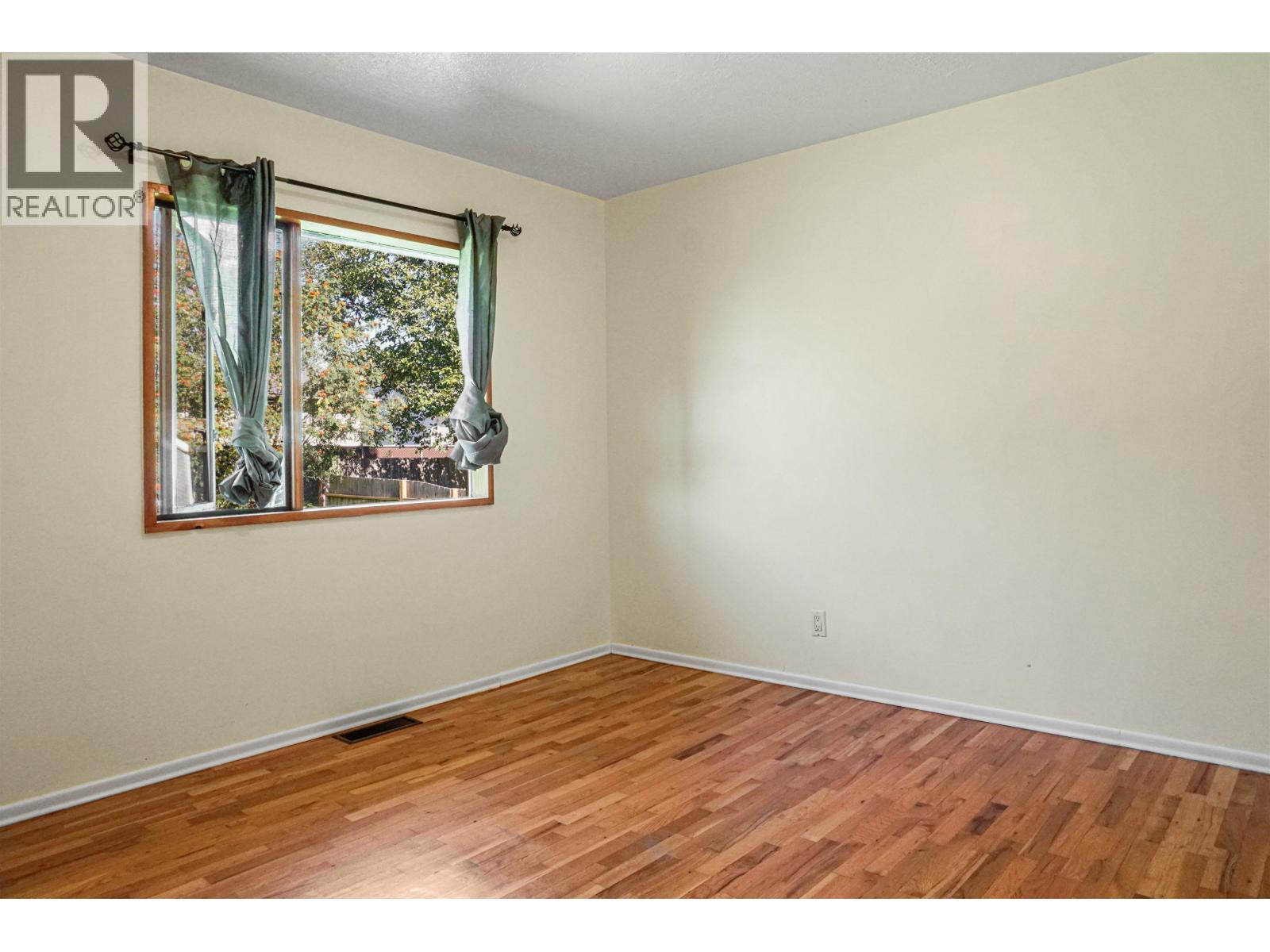 21 White Street, Kitimat, British Columbia  V8C 1H9 - Photo 11 - R3062541