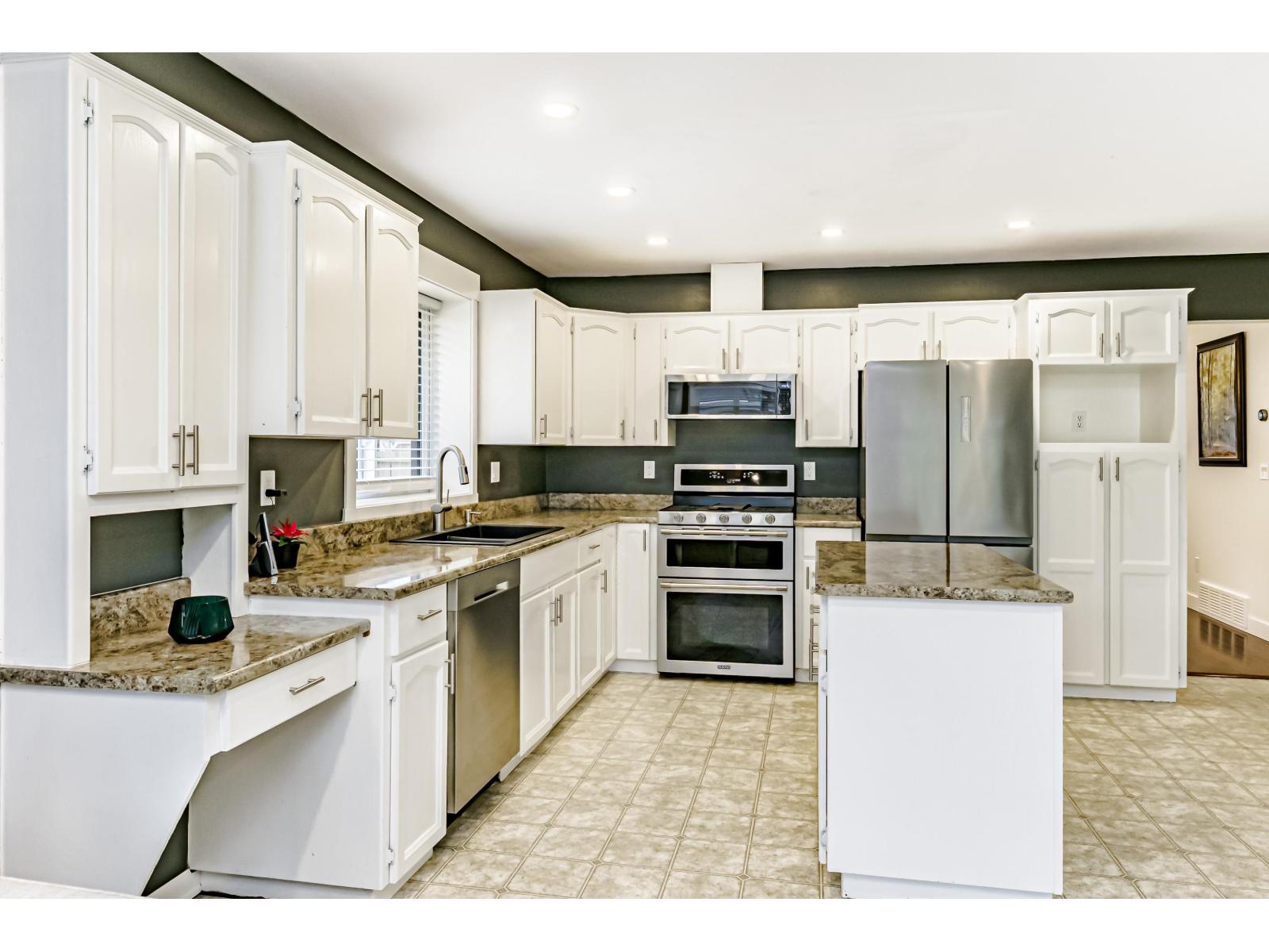 45169 Cumberland Avenue, Sardis South, Chilliwack, British Columbia  V2R 3E5 - Photo 14 - R3062281