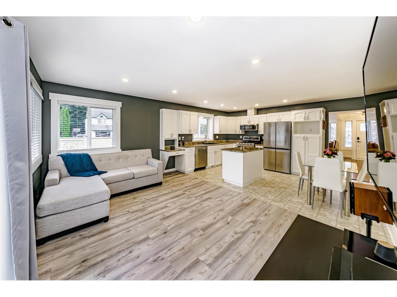 45169 Cumberland Avenue, Sardis South, Chilliwack, British Columbia  V2R 3E5 - Photo 13 - R3062281