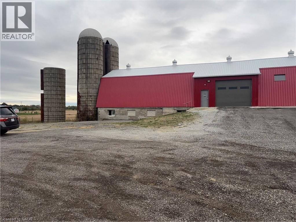 414 MUD Street E Unit# Front Garage, Stoney Creek, Ontario