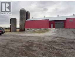 414 MUD Street E Unit# Front Garage, Stoney Creek, Ontario