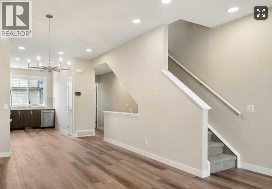 Property at 72, 285 Chelsea Court image 2