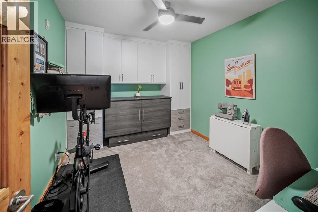 327, 104 Armstrong Place, Canmore, Alberta  T1W 3L5 - Photo 27 - A2266799