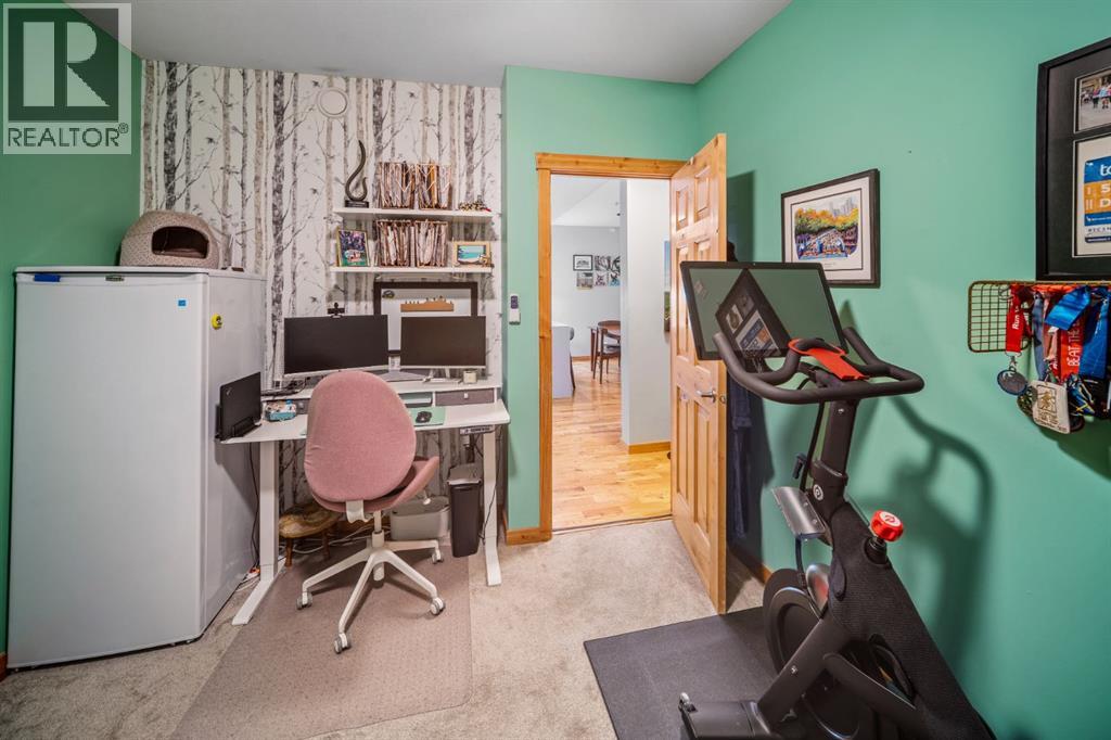 327, 104 Armstrong Place, Canmore, Alberta  T1W 3L5 - Photo 28 - A2266799