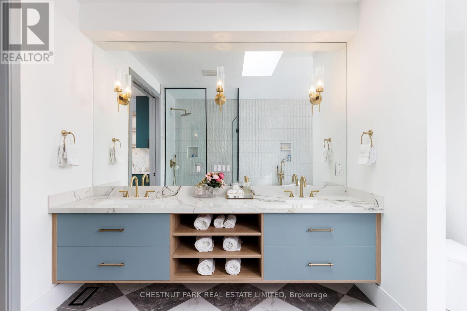 269 Euclid Avenue, Toronto, Ontario  M6J 2K1 - Photo 24 - C12486694