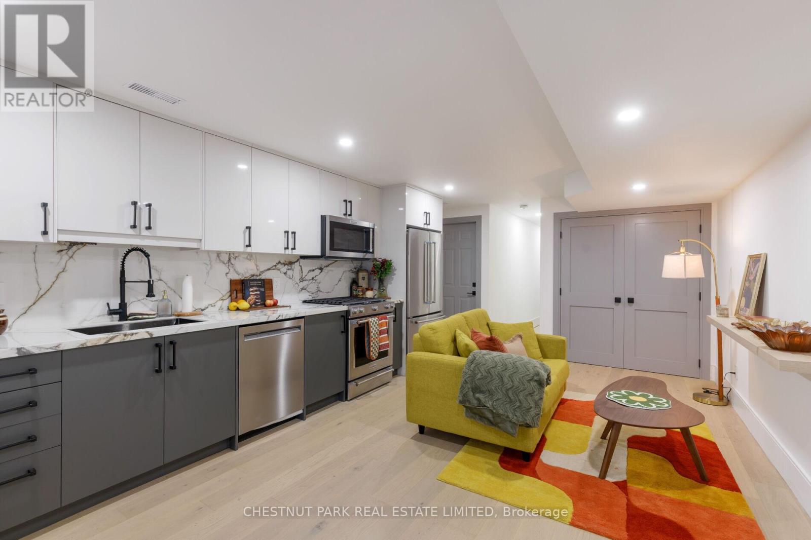 269 Euclid Avenue, Toronto, Ontario  M6J 2K1 - Photo 44 - C12486694