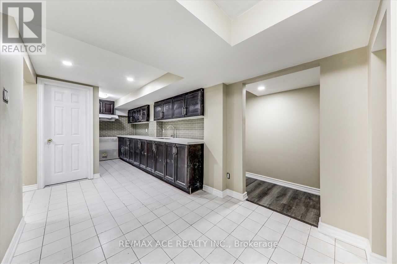 Bsmt - 50 Gully Drive, Toronto, Ontario  M1K 4W4 - Photo 7 - E12486660