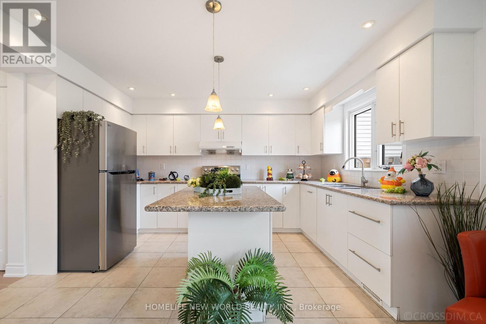 20 Calora Court, Toronto, Ontario  M1W 2Z9 - Photo 11 - E12486672