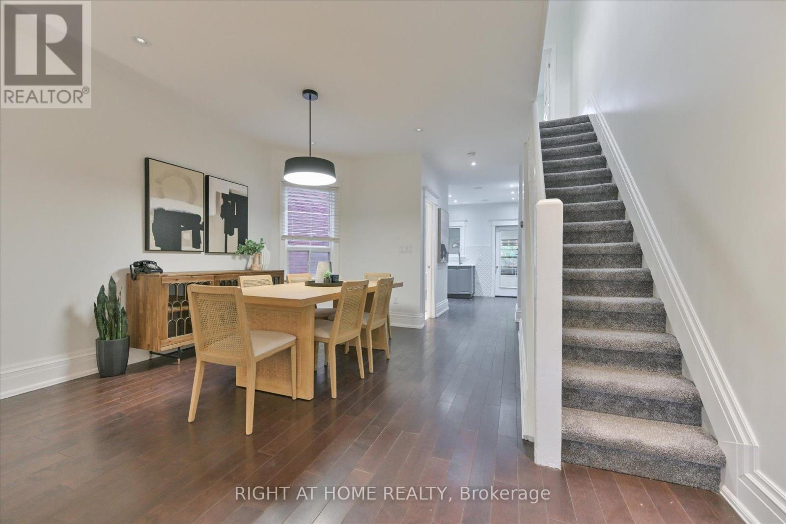 28 Baltic Avenue, Toronto, Ontario  M4J 1S2 - Photo 18 - E12486685