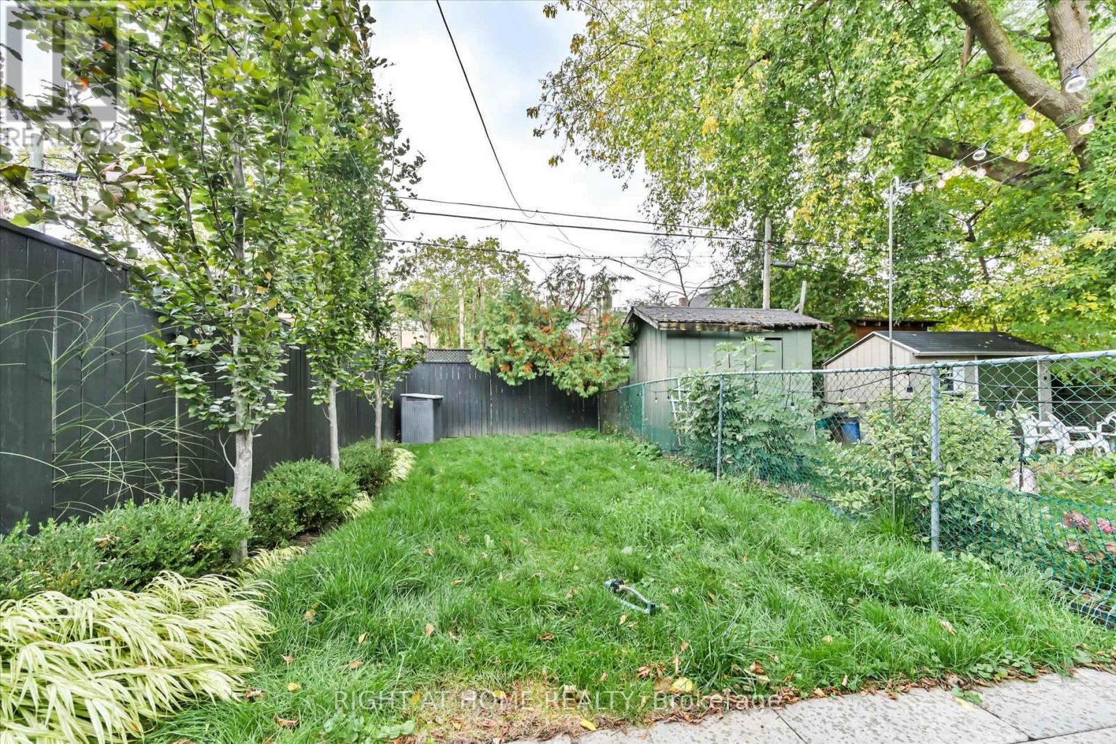 28 Baltic Avenue, Toronto, Ontario  M4J 1S2 - Photo 27 - E12486685