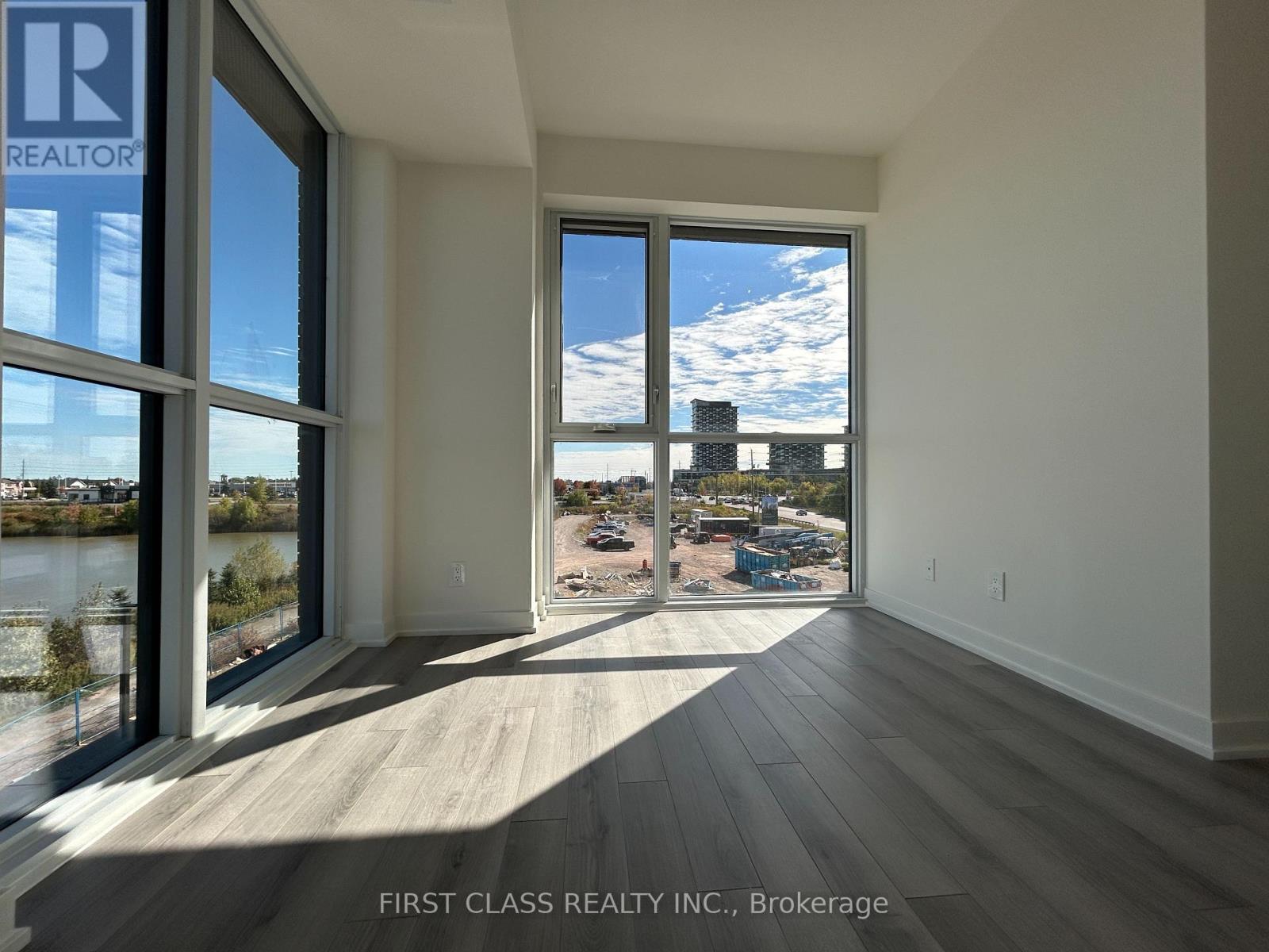 305 - 3071 Trafalgar Road, Oakville, Ontario  L6H 8C6 - Photo 26 - W12464627