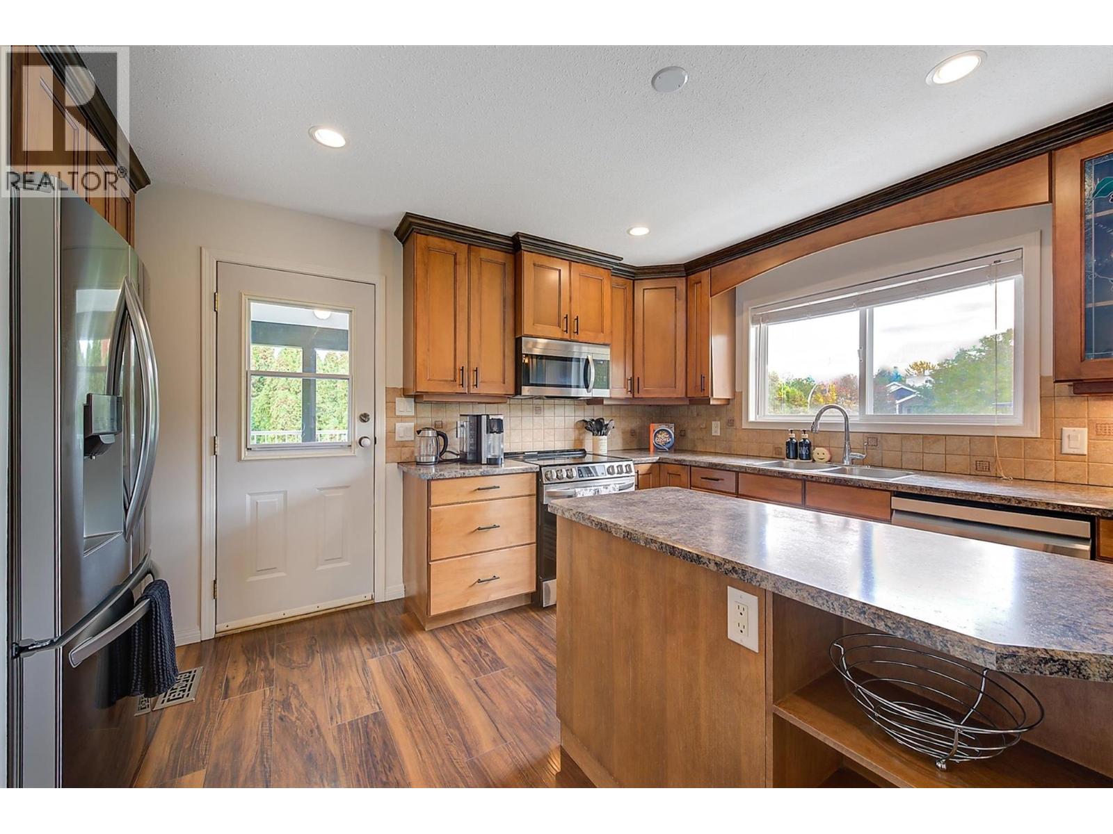 790 Torrs Court, Kelowna, British Columbia  V1W 1B5 - Photo 15 - 10366869