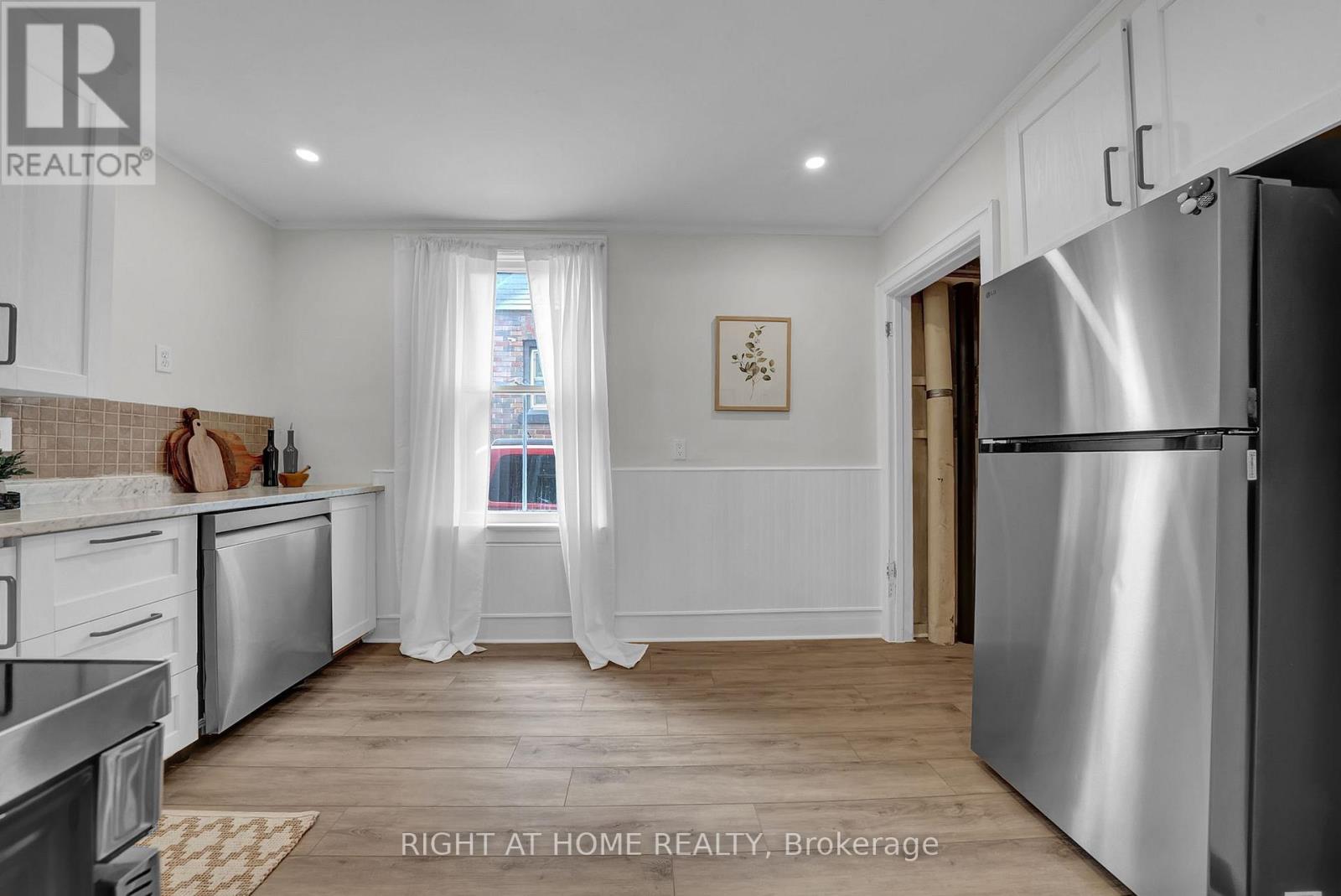 84 Oshawa Boulevard N, Oshawa, Ontario L1G 5V6 - Photo 11 - E12486715