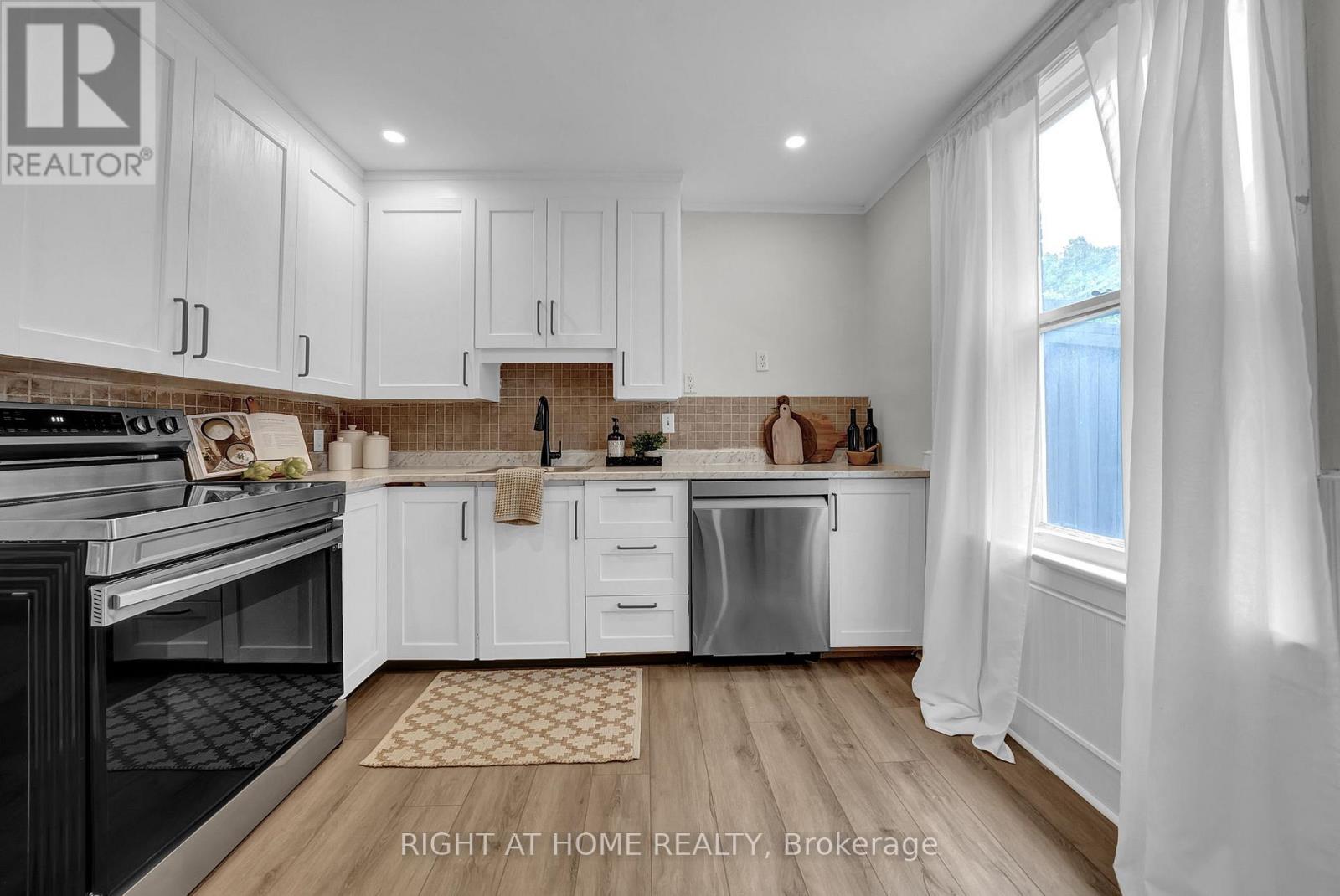 84 Oshawa Boulevard N, Oshawa, Ontario L1G 5V6 - Photo 13 - E12486715