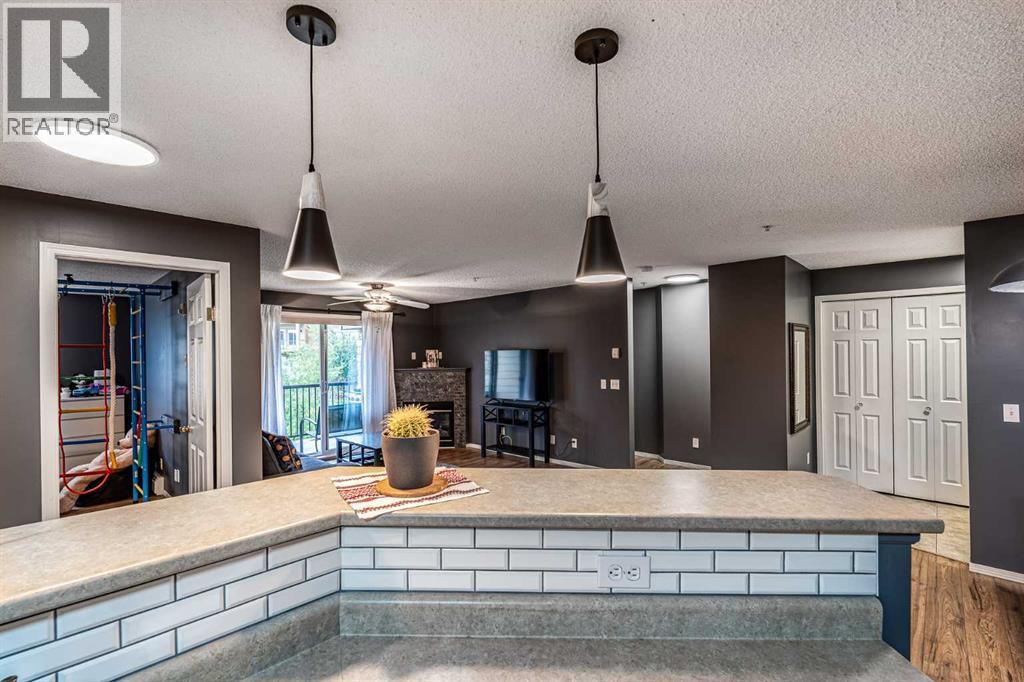 8213, 304 Mackenzie Way Sw, Airdrie, Alberta  T4B 3H8 - Photo 12 - A2242672