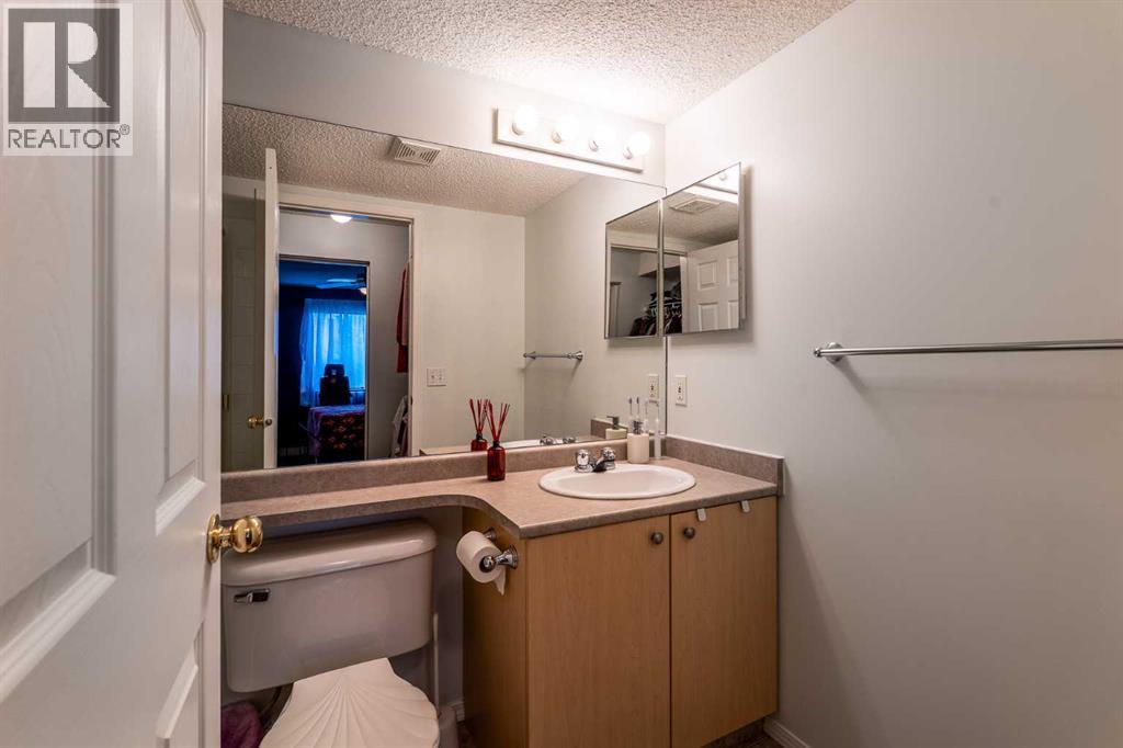 8213, 304 Mackenzie Way Sw, Airdrie, Alberta  T4B 3H8 - Photo 22 - A2242672