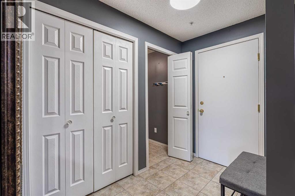 8213, 304 Mackenzie Way Sw, Airdrie, Alberta  T4B 3H8 - Photo 28 - A2242672