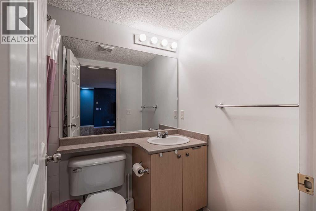 8213, 304 Mackenzie Way Sw, Airdrie, Alberta  T4B 3H8 - Photo 25 - A2242672