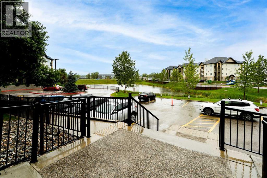 8213, 304 Mackenzie Way Sw, Airdrie, Alberta  T4B 3H8 - Photo 41 - A2242672